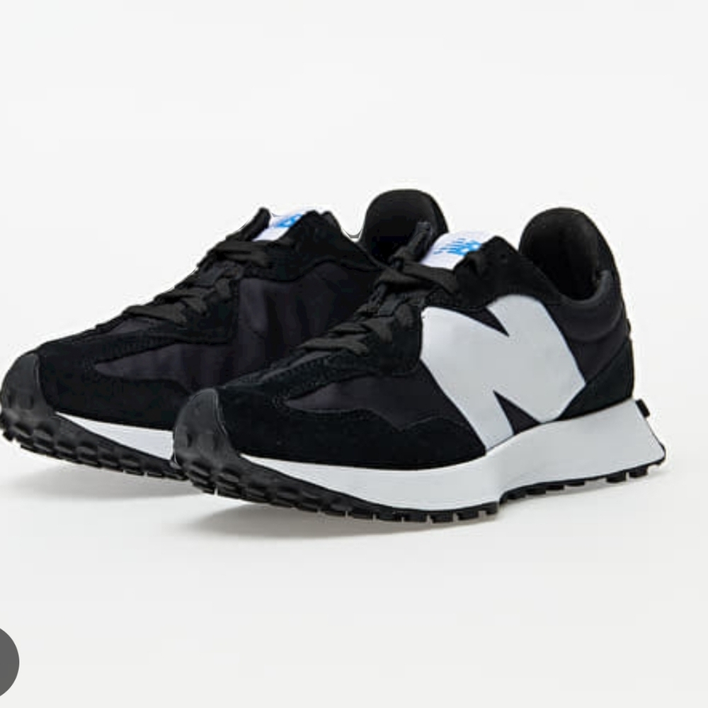 NEW BALANCE THE INTELLIGENT 327